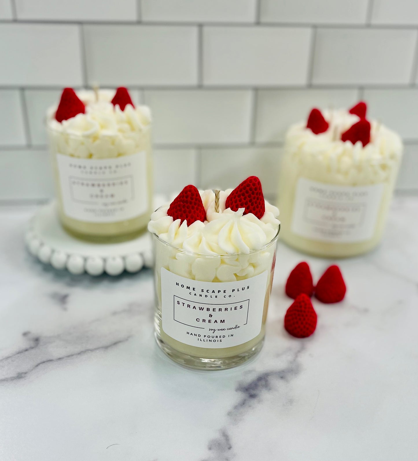 Soy Wax Candle/Strawberries & Cream 11oz